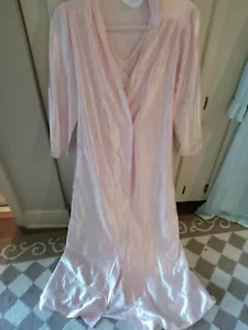 Vintage Lorraine Peignoir Nightgown/Robe Set Pink 100% Nylon Lace Bodice Small S - Picture 1 of 12