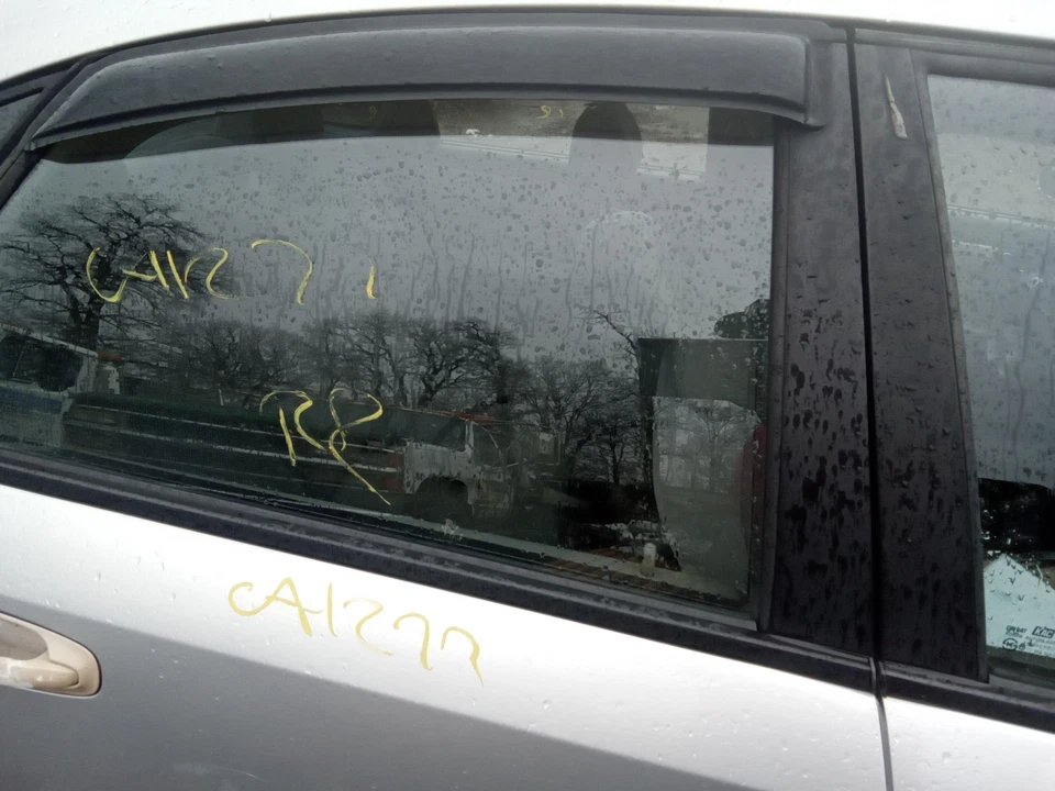 Rear Door Glass/window SUZUKI FORENZA Right 04 05 06 07 08 Foto 1 de 1