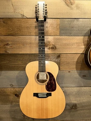 Martin Jumbo J12-16GT 12 string Acoustic - Image 1 of 4