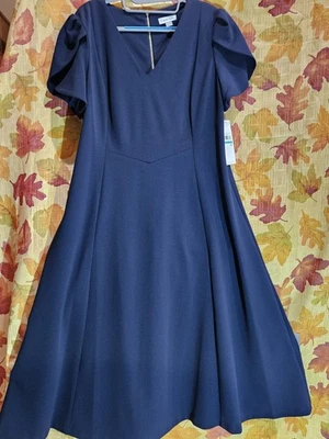 Calvin Klein Women's Navy Blue Tulip sleeve dress-sz 16 - Image 1 of 4