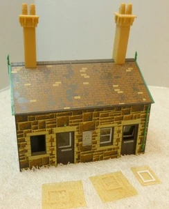 Hornby Station Waiting Room R501 010 OO Gauge - Picture 1 of 5