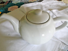 White tea pot 1 litre capacity