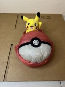 Pokémon Pikachu Pokeball Plush Carrier Purse - with Cute Mini Pikachu NEW - Picture 1 of 5