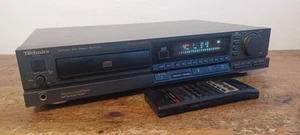 Technics SL-P333 CD Compact Disc Player 18-bit 4-DAC Separate. With Remote - Picture 1 of 8