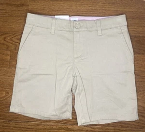 NEW! Gap Kids Khaki Classic Chino Shorts Mid Rise Relaxed Size 7 School Uniform - Picture 1 of 5