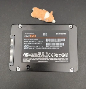 MZ-76E1T0 SAMSUNG 860 EVO 1TB 2,5" SATA V-NAND SOLID STATE DRIVE - Bild 1 von 2
