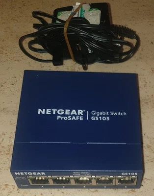 NETGEAR GS105 V5 PROSAFE 5-WAY OUT GIGABIT 1000Mbs SWITCH SPLITTER RJ45 ETHERNET - Image 1 of 3