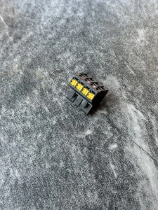 Pilz T01 Right Angle Terminal Block FNIP, NEW, FREE SHIPPING. - Picture 1 of 6