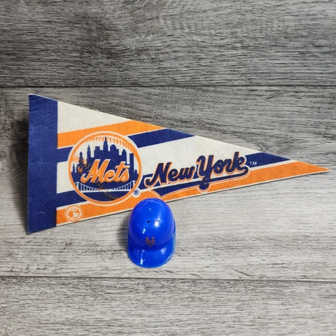 Vintage 1980's Laich MLB Matching Mini Helmet & Pennant  - New York Mets Cover