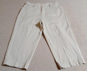 Lee Womens Size 12 Medium White Cotton Blend Capris 23 - Picture 1 of 6