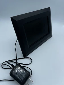 Sungale 7" Digital Photo Frame * USB Port * SD/MMC/MS Card Compatible * CA705 - Picture 1 of 12