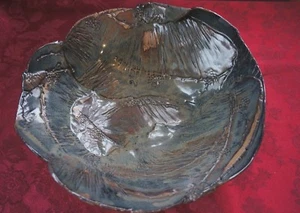 LOVELY HANDCRAFTED CLAY/ STONEWARE BOWL - Picture 1 of 3