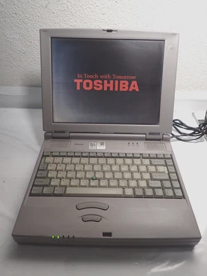 Toshiba Satellite S4000CDS/4.0 Pentium II MMX 12,3" Vintage Laptop funktioniert aber ohne HDD - Bild 1 von 4