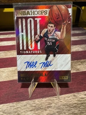 2015-16 Panini NBA HOOPS Mike Muscala Hot Signatures!!! - Image 1 of 2