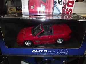 Auto Art 1/18 Saleen Ford Mustang convertibile rosso nuovo con scatola leggere - Foto 1 di 2