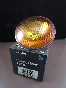 2 - 4412A Amber Yellow 12V FOG Sealed Beam Headlight Bulb 5-3/4" - Picture 1 of 3