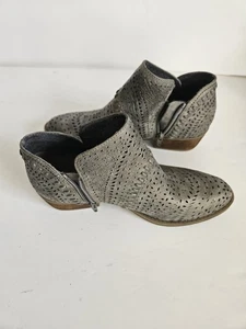 Ankle Boots By Not Rated, Gray 8.5 side Zipper. - Picture 1 of 7