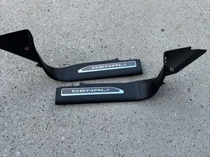 2019-2025 GMC Sierra Denali Front Door Sill Plate Package Jet Black OEM GM - Bild 1 von 7