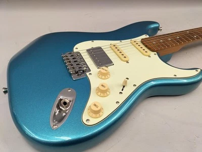 BACCHUS BST-2RSM/M LPB Used Hardwood body Maple neck Maple fingerboard w/Gigcase - Image 1 of 4