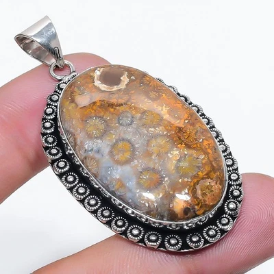 Ciondolo pietra preziosa forma ovale corallo fossile fatto a mano bellissimi ... - Immagine 1 di 4