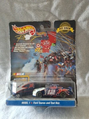 Coche diecast Mobile One escala 1:64 de Hotwheels  Foto 1 de 3