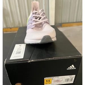 adidas Ultraboost 21 Shoes Women's, Purple, Size 11 - Picture 1 of 5
