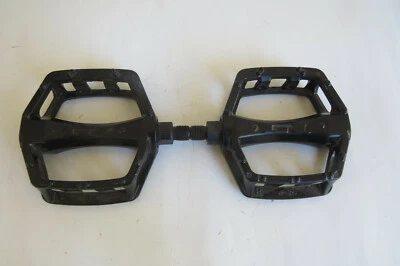 GT PEDALS BLACK 1/2" BMX FREESTYLE RACE PRO PEFORMER WORLD TOUR CRUISER   - Image 1 of 4