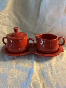 Fiesta ware Cream Pitcher, Sugar Bowl & Tray Set Homer Laughlin. - Picture 1 of 7