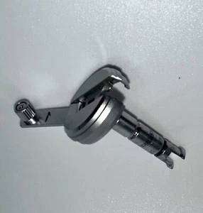 OEM Canon AE-1 & AT-1 Film Rewind Knob and Post Assembly - Picture 1 of 2