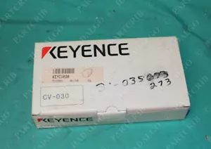Keyence, CV-030, Telecamera CCD per visione artificiale e cavo NUOVO - Foto 1 di 3