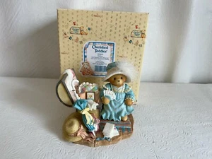 Estatuilla Enesco Cherished Teddies 302600 Kaitlyn VIEJOS TESOROS, NUEVOS RECUERDOS - Imagen 1 de 7