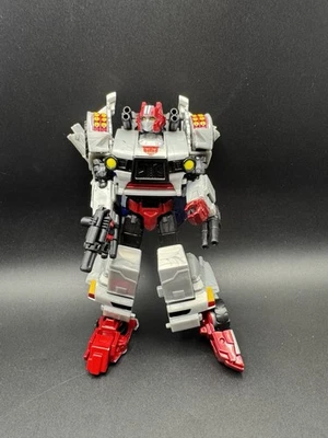 Crosscut 2013 Transformers Generations Thrilling 30 Deluxe 5.5" Figure Loose - Image 1 of 3