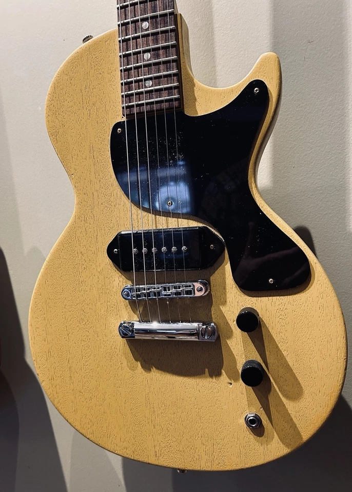 2003 Gibson USA Les Paul Melody Maker - Image 1 of 4