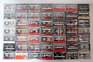 Audio Cassette Tape Lot of 49 TDK D90 Sony HF Maxell XLII Fuji DR1 Mixed 90 60 - Imagen 1 de 2