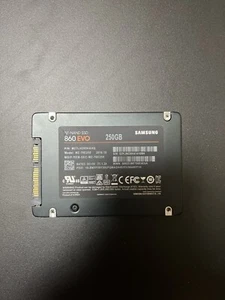 Samsung 860 EVO 250 GB SATA 2,5" Interne SSD, Festkörper-Laufwerk, Schwarz - Bild 1 von 1