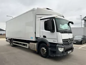 Mercedes Benz Antos EURO 6 2014 da smontare. Grande stock di ricambi disponibili - Foto 1 di 6