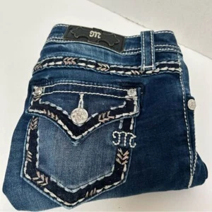 Miss Me Girl's 14 Embroidered Rhinestone Dark Wash Capri Jeans Raw Released Hem - Picture 1 of 5