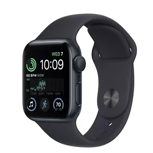 APPLE Watch SE (Gen 2)40 mm Midnight Aluminium Case with Midnight Sport Band S/M - Picture 1 of 5