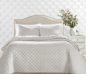 3 PC Charter Club Iridescent Velvet KING Coverlet/Quilt & King Shams SILVER NWT - Picture 1 of 11