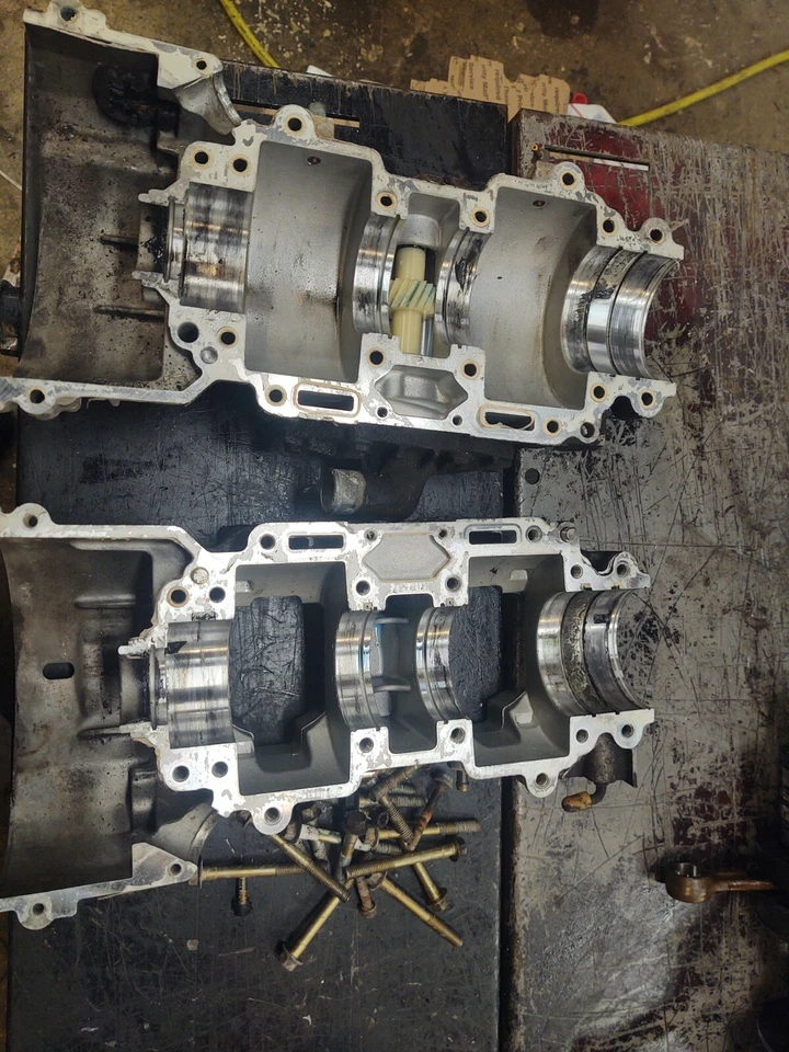 SKI DOO 600 MXZ 1999 CÁRTER CULO 420888761 98 2000 RW5064 Foto 1 de 4