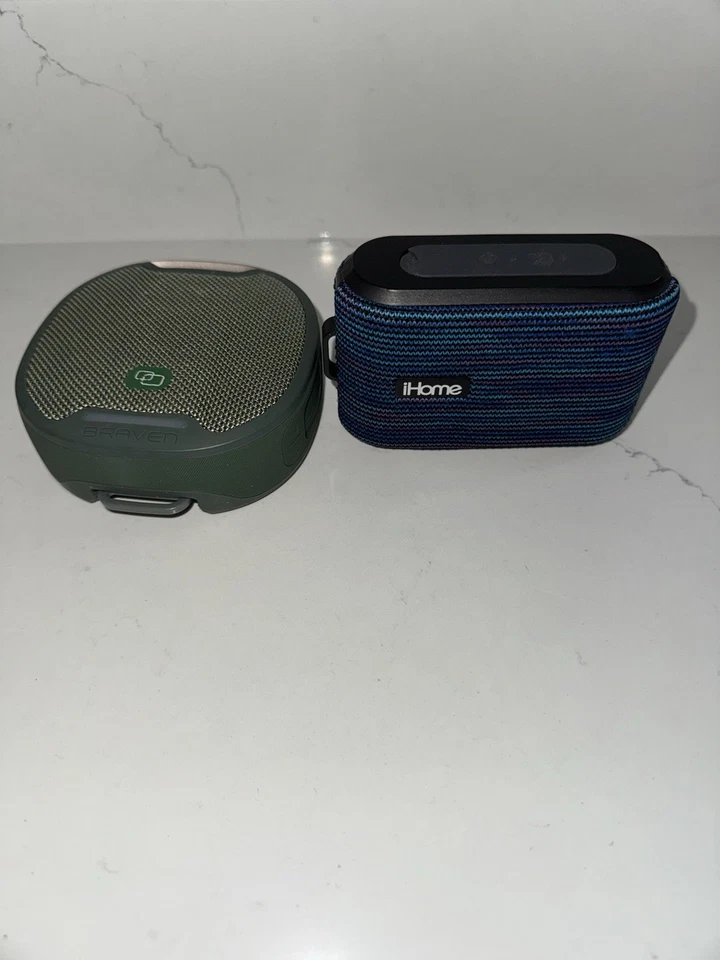 Braven Green Bluetooth Speaker Rechargeable & Waterproof w/ Bonus Blue Speaker - Image 1 of 1