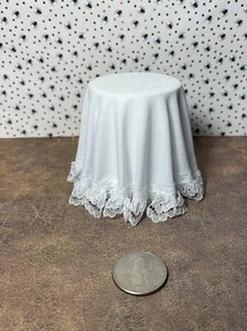 Dollhouse Miniature 1:12 scale Skirted White Table L@@k - Picture 1 of 1