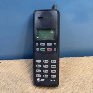 Teléfono celular portátil AT&T 3810  - Imagen 1 de 9