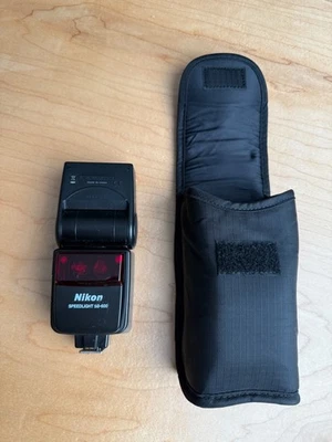 Nikon Speedlight SB-600 Shoe Mount Flash - Image 1 of 3