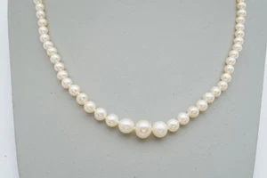 14k Yellow Gold Pearl Necklace Graduated 18.5" - Picture 1 of 5