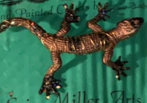 Lizard Brooch Lois Miller Arts, glittery, Hand Painted Critters. NWOT On Card - Picture 1 of 3