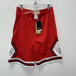 Youth Chicago Bulls Mitchell & Ness Hardwood Classics Red Swingman Shorts Sz L - Picture 1 of 8