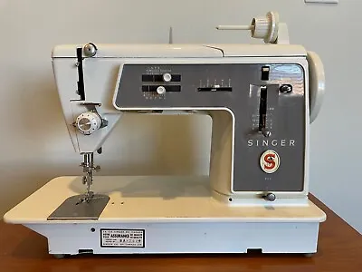 Superb Rare 1961 Singer Sewing Machine 611G  Fully Tested  Germany  • 265$