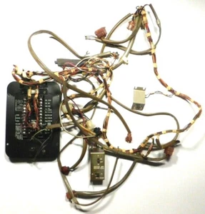 ROWE JUKEBOX R-80S y R-80 parte: ARNÉS DE CABLES PRINCIPAL con ESCANEO/ENCENDIDO-APAGADO - sin probar - Imagen 1 de 7