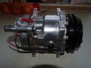 SAAB 900 CLASSIC  AIR CONDITIONING COMPRESSOR  - NEW MANUFACTURE - Picture 1 of 5